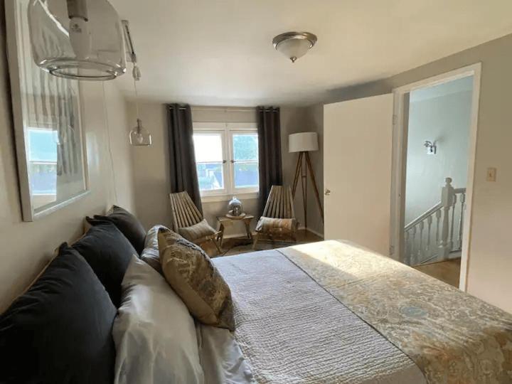 Cozy 3 & 4 Bed Home 2 Blocks To Hospitals & Lambeau Green Bay Zewnętrze zdjęcie